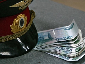 В Туле полицией задержан автоинспектор, получивший взятку В Туле полицией задержан автоинспектор, получивший взятку